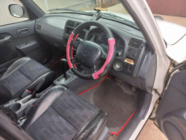 Toyota RAV4 1997 года