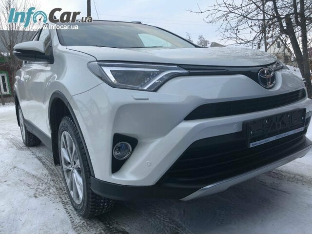 Toyota RAV4 2018 року