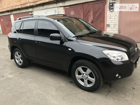 Тойота РАВ 4 2006 года Toyota RAV4 2006 года