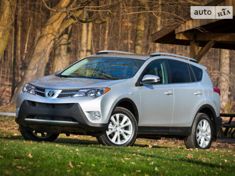 Тойота РАВ 4 2013 року Toyota RAV4 2013 року