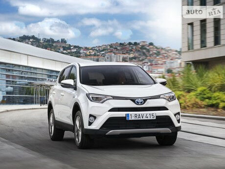Toyota RAV4 2014 года