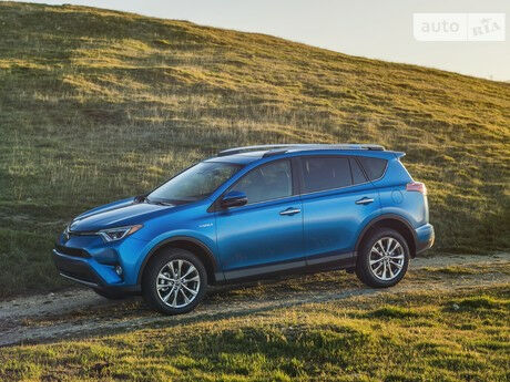 Тойота РАВ 4 2013 года Toyota RAV4 2013 года