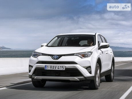 Тойота РАВ 4 2013 года Toyota RAV4 2013 года