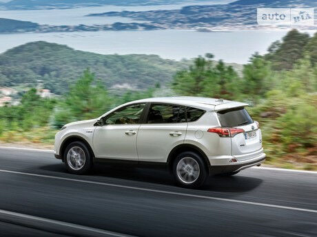 Toyota RAV4 2010 року