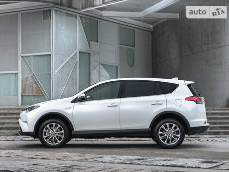 Тойота РАВ 4 2006 года Toyota RAV4 2006 года