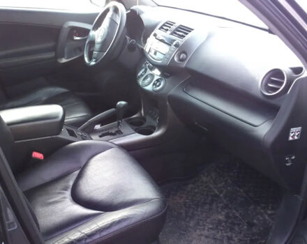 Toyota RAV4 2009 года - Фото 3 авто