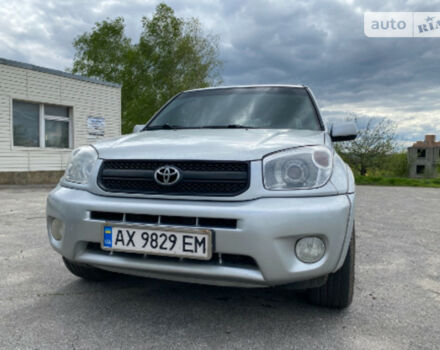 Toyota RAV4 2004 года - Фото 4 авто