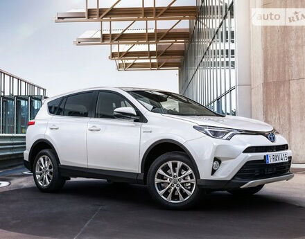 Toyota RAV4 2014 року