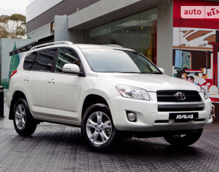 Toyota RAV4 2000 року