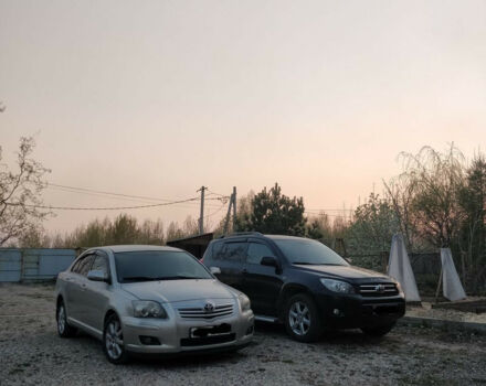 Toyota RAV4 2008 року