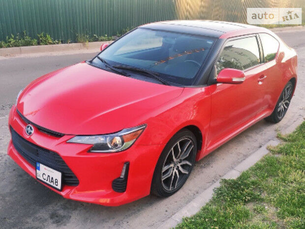 Тойота Сцион 2016 года Toyota Scion 2016 года