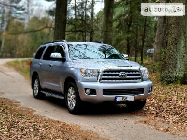 Toyota Sequoia 2009 года