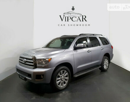 Toyota Sequoia 2010 року