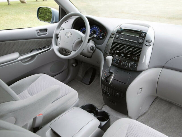 Toyota Sienna 2007 года