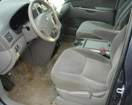 Toyota Sienna 2006 года - Фото 2 авто