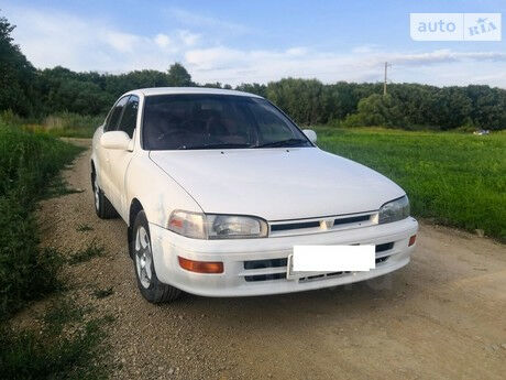 Toyota Sprinter 1997 года