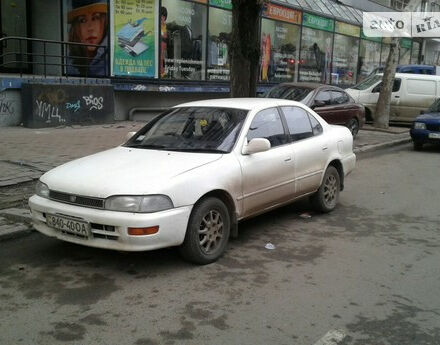 Toyota Sprinter 1993 года