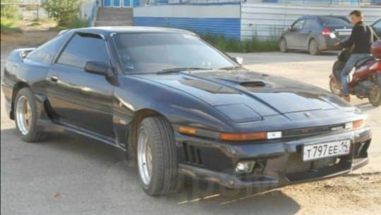 Toyota Supra 1990 року