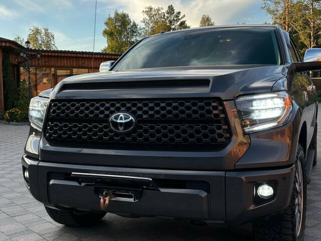 Toyota Tundra 2019 року