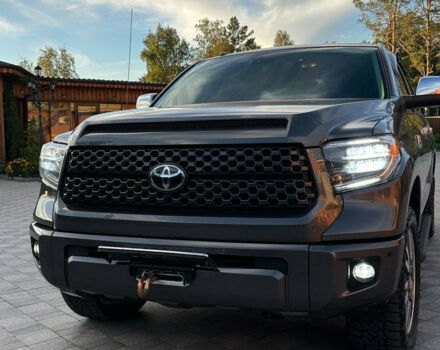 Toyota Tundra 2019 року - Фото 2 автомобіля