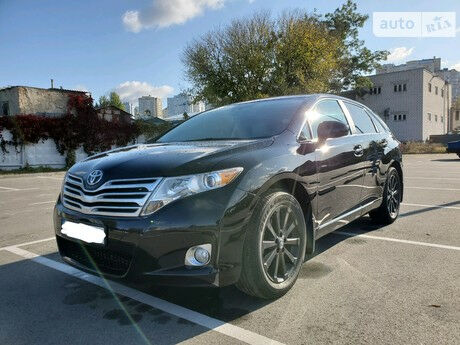 Тойота Венза 2011 року Toyota Venza 2011 року