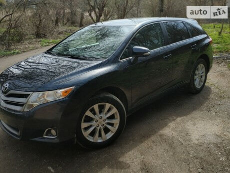 Toyota Venza 2013 року