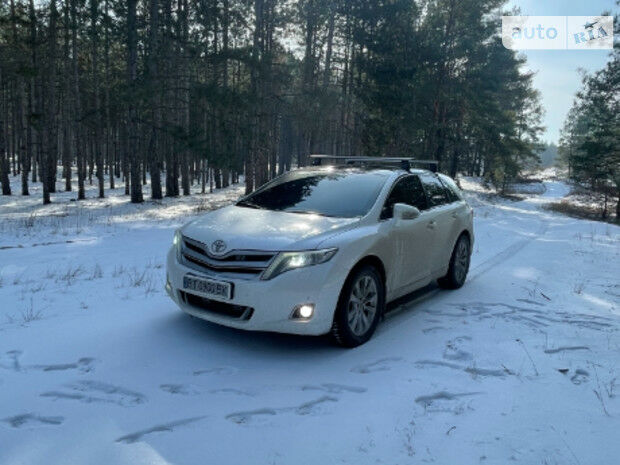 Тойота Венза 2013 року Toyota Venza 2013 року