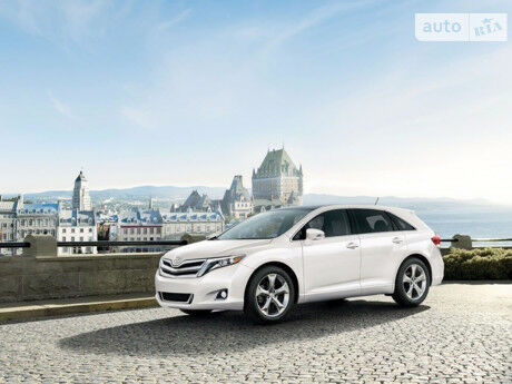 Toyota Venza 2013 року