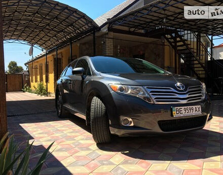 Toyota Venza 2010 года