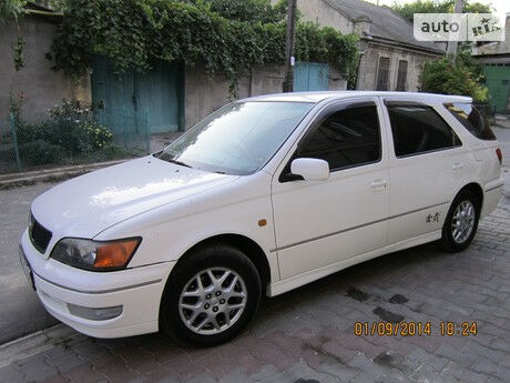 Toyota Vista 1999 года