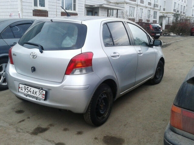 Toyota Vitz 2008 года