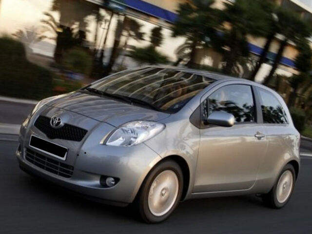 Toyota Yaris 2009 года