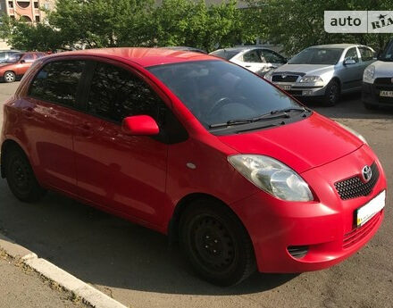 Toyota Yaris 2007 года