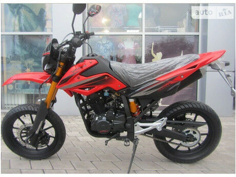 Вайпер ЗС 2013 року Viper ZS 2013 року