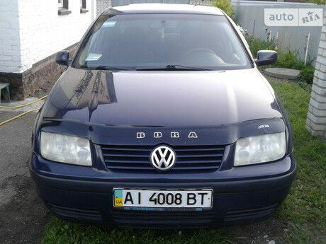 Volkswagen Bora 2000 року