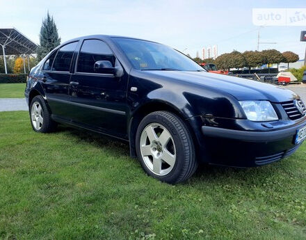 Volkswagen Bora 2001 року