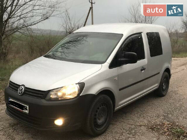 Volkswagen Caddy груз. 2012 року