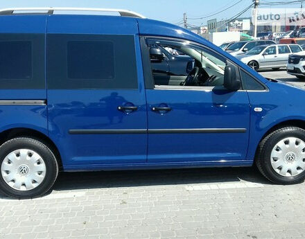 Volkswagen Caddy груз.-пасс. 2010 року