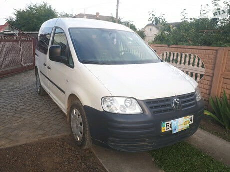 Volkswagen Caddy пасс. 2006 года