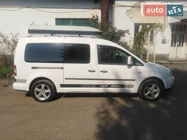 Фольксваген Кадди пасс. 2010 года Volkswagen Caddy пасс. 2010 года