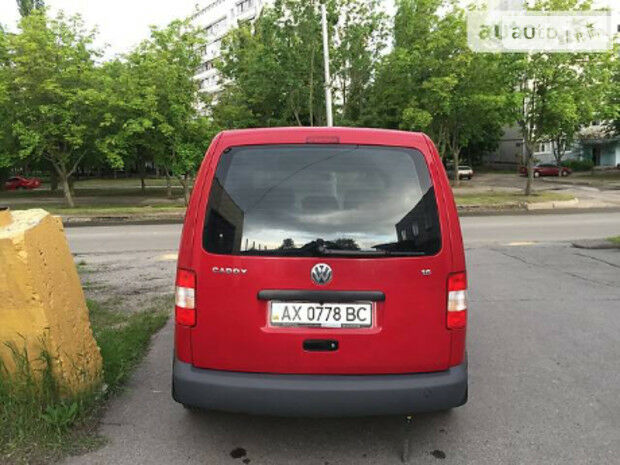 Volkswagen Caddy пасс. 2007 года