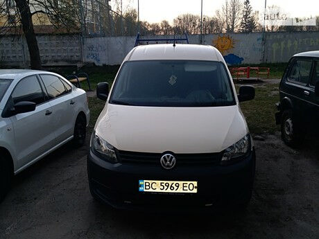 Volkswagen Caddy пасс. 2013 года