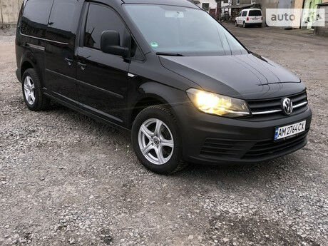 Volkswagen Caddy пасс. 2016 года