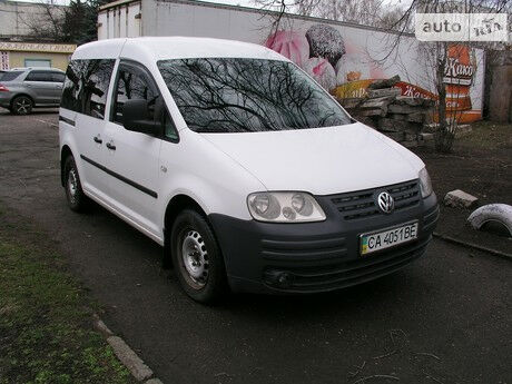 Volkswagen Caddy пасс. 2006 року