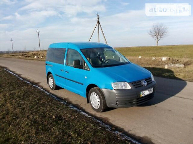 Volkswagen Caddy пасс. 2006 года