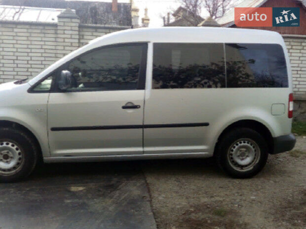 Volkswagen Caddy пасс. 2007 року