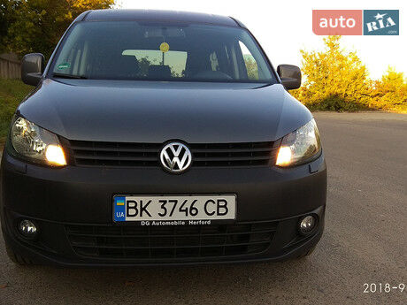Фольксваген Кадди пасс. 2015 года Volkswagen Caddy пасс. 2015 года