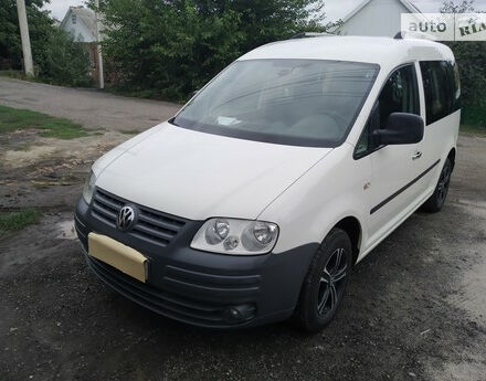 Фото на отзыв с оценкой 2 о Volkswagen Caddy пасс. 2009 году выпуска от автора "евгений алексеевич" с текстом: Не надо тратить деньги на этот автомобиль ...Он не стоит этих денег и нервов...Очень дорогая в ре...