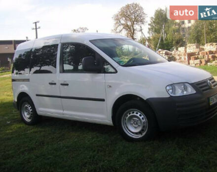 Volkswagen Caddy пасс. 2010 року - Фото 2 автомобіля