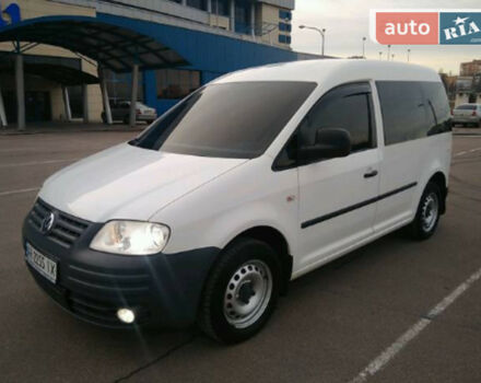 Volkswagen Caddy пасс. 2010 року - Фото 2 автомобіля